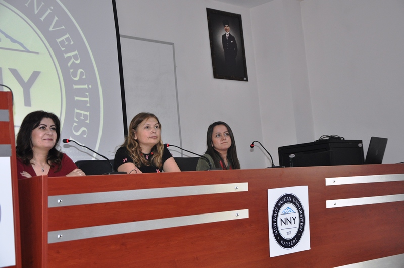 3. Hemşirelikte Yönetim Paneli gerçekleştirildi