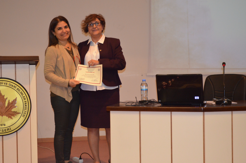 Hemşirelik Bölüm Başkanı Prof. Dr. Hülya UÇAR