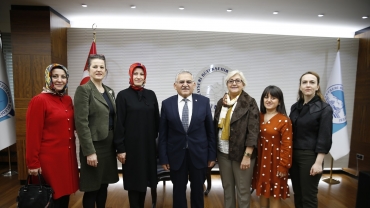 Kayseri Hemşirelik Platformu Olarak Kayseri Büyükşehir Belediye Başkanı Dr. Memduh BÜYÜKKILIÇ  Ziyaret Edildi