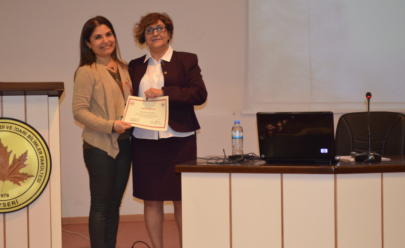 Hemşirelik Bölüm Başkanı Prof. Dr. Hülya UÇAR